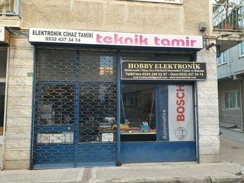 Beyaz eşya ve elektronik cihaz tamiri yapan teknik servis dükkânı